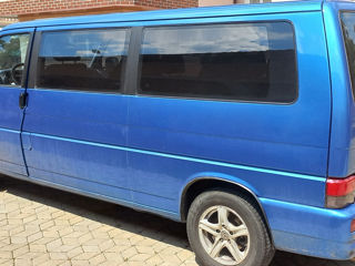 Volkswagen T4 foto 2