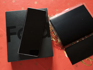 Samsung Galaxy Z Fold4 12GB ram 256GB