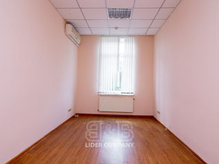 Chirie Spatiu comercial 440 mp Reparat Buiucani sculeni str. Mesager foto 13