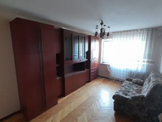 Apartament cu 3 camere, 59 m², 9 cartier, Bălți foto 3