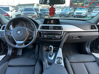 BMW 3 Series foto 12