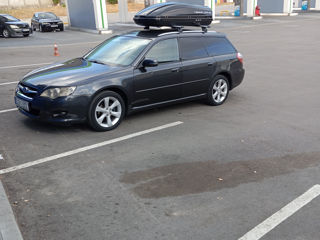 Subaru Legacy foto 3