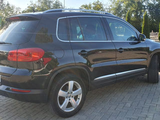 Volkswagen Tiguan foto 3