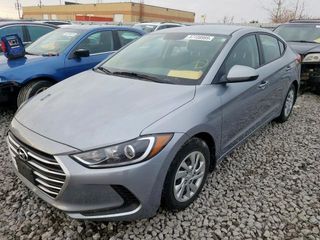 Hyundai Elantra foto 2