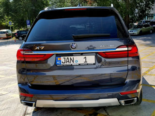 BMW X7 foto 2