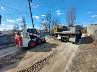 Servicii bobcat,excavator, kamaz,curatim terenuri,demolam,evacuam gunoiul foto 11