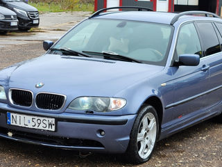 BMW 3 Series Touring foto 4