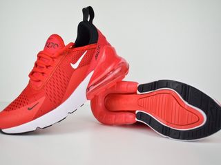 Nike Air Max 270 Red Unisex foto 6