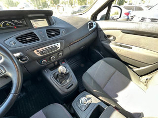 Renault Scenic foto 14