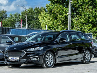 Ford Mondeo foto 1