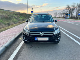 Volkswagen Tiguan foto 2