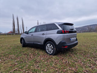 Peugeot 5008 foto 4