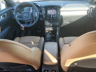 Volvo XC40 foto 8