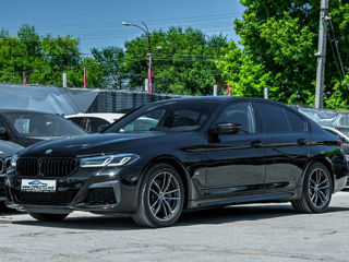 BMW 5 Series foto 1