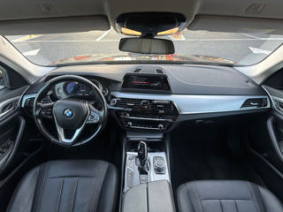 BMW 5 Series foto 5