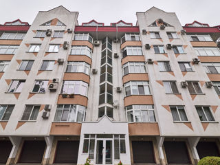Apartament cu 5 camere sau mai multe, 321 m², Centru, Chișinău