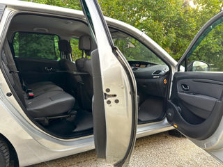 Renault Grand Scenic foto 14