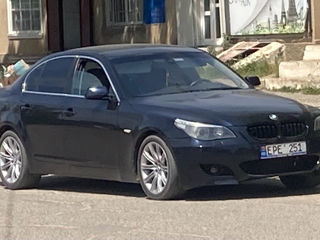 BMW 5 Series фото 2