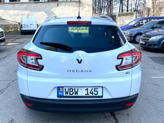 Renault Megane foto 2