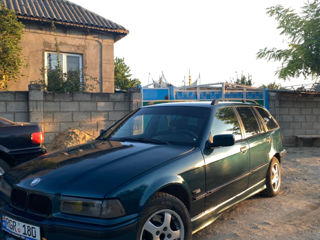 BMW 3 Series foto 2