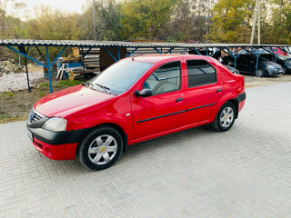 Dacia Logan foto 3