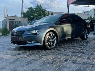 Skoda Superb foto 4