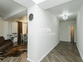 Apartament cu 2 camere, 82 m², Centru, Chișinău foto 5