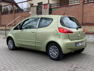 Mitsubishi Colt foto 5