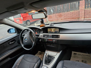 BMW 3 Series foto 3