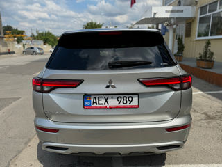 Mitsubishi Outlander foto 5