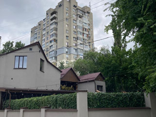 Apartament cu 4 camere, 79 m², Centru, Chișinău foto 2