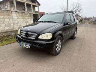 Mercedes M-Class