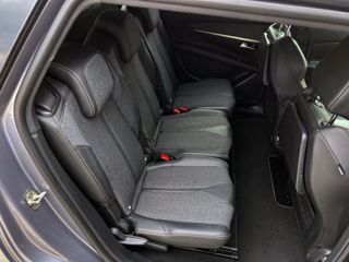 Peugeot 5008 foto 3