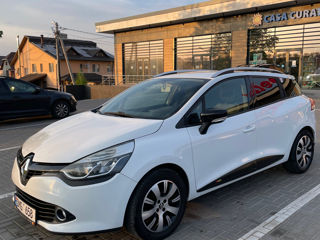 Renault Clio foto 1