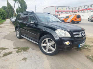 Mercedes GL-Class foto 2