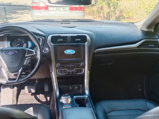 Ford Fusion foto 5