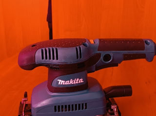 Makita BO3711.