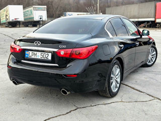 Infiniti Q50 foto 4