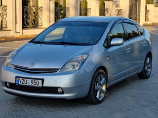 Toyota Prius foto 1