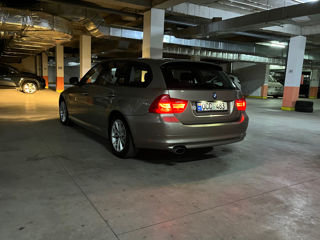 BMW 3 Series foto 2