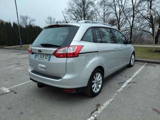 Ford Grand C-MAX foto 4