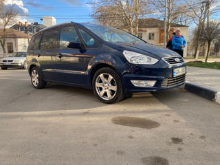 Ford Galaxy фото 5