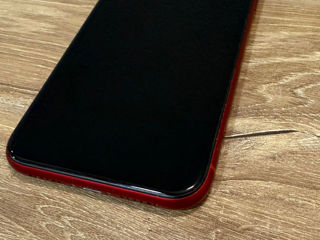 iPhone XR 64 product red