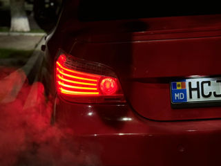 BMW 5 Series foto 6