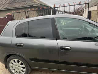 Nissan Almera foto 4