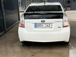 Toyota Prius + foto 2