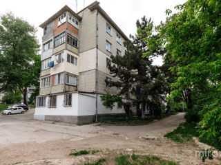 Apartament cu 2 camere, 45 m², Botanica, Chișinău foto 13
