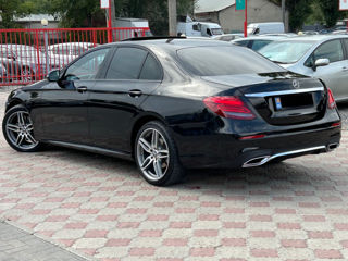 Mercedes E-Class foto 3