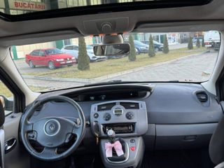 Renault Scenic foto 10