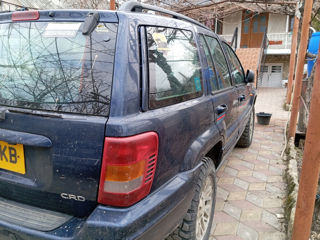 Jeep Grand Cherokee фото 3